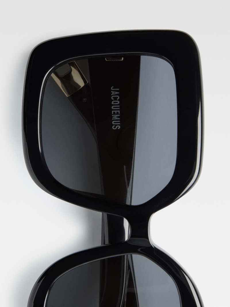 JACQUEMUS Les lunettes Carré Rond outlook