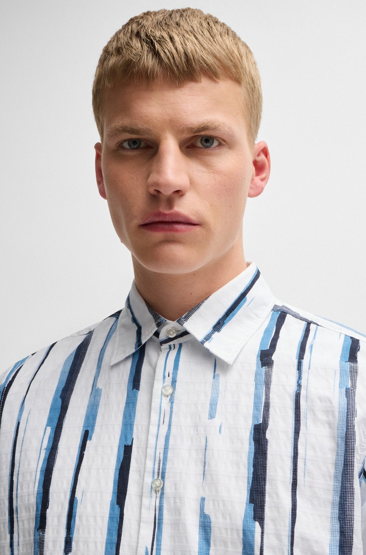 REGULAR-FIT SHIRT IN STRIPE-PRINT COTTON DOBBY - 3