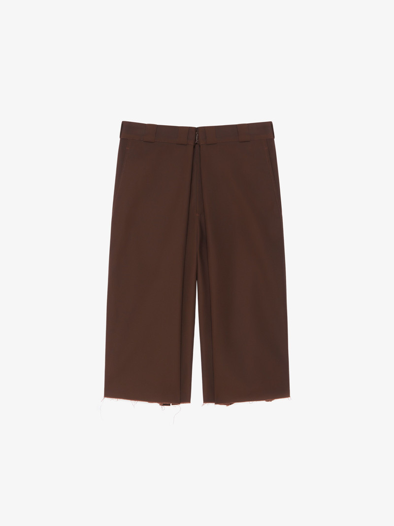 EXTRA WIDE CHINO BERMUDA SHORTS IN CANVAS 1
