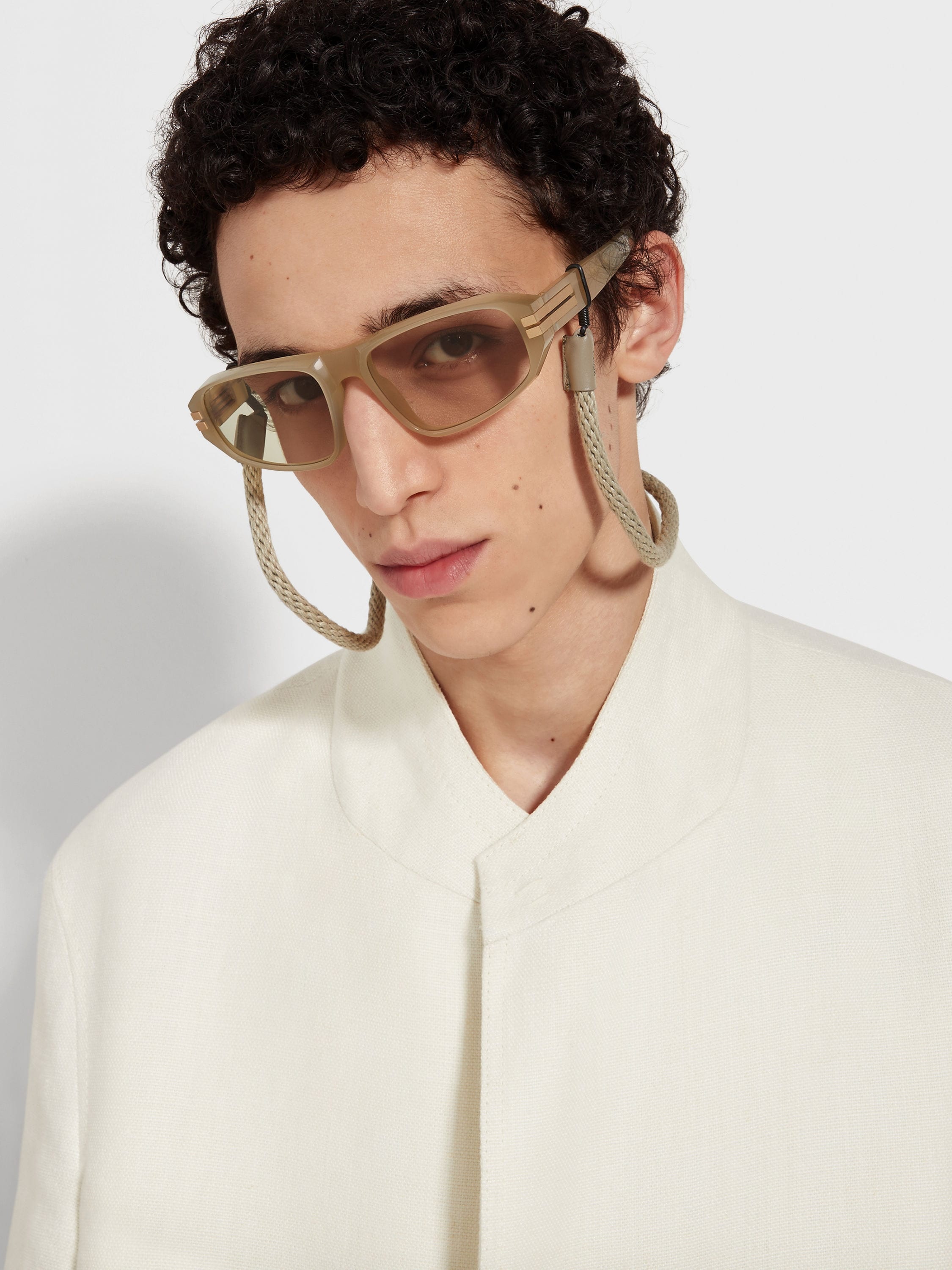 LIGHT BEIGE ACETATE SUNGLASSES - 4