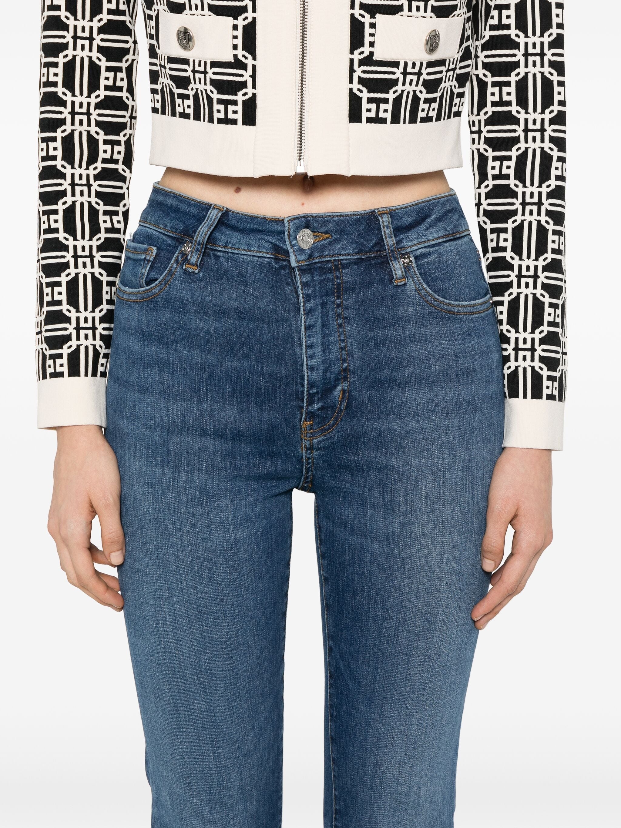 Cropped Bootcut Jeans - 3