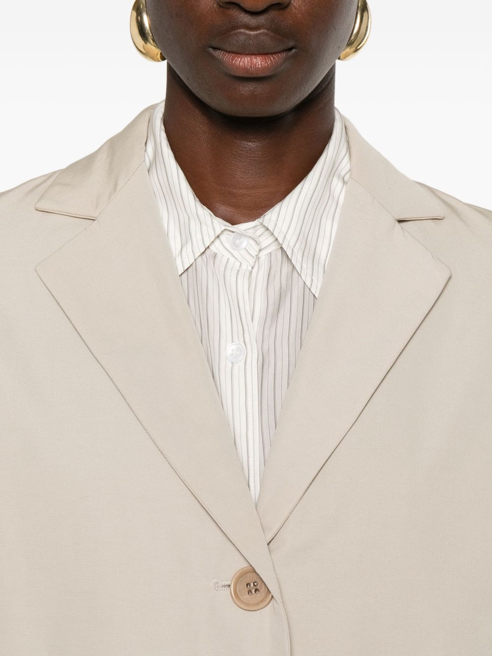 button-fastening coat - 5