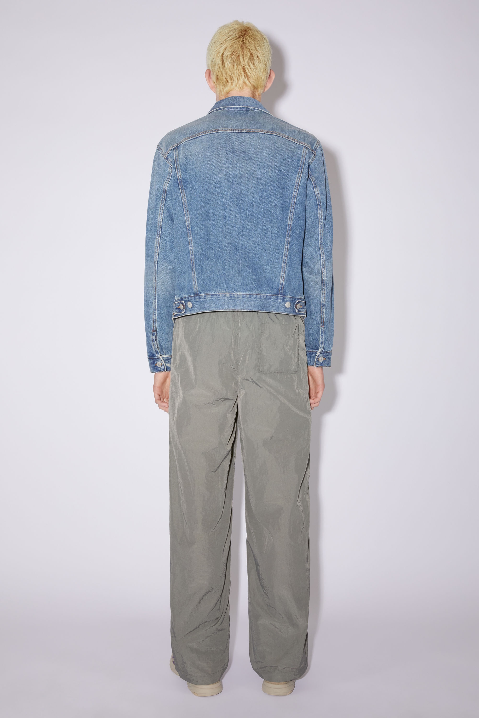Classic denim jacket - Mid Blue - 3