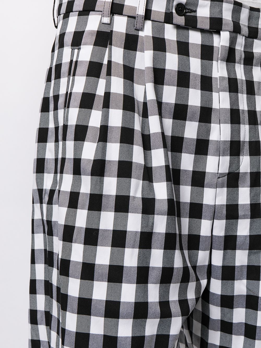 gingham-check pleated shorts - 5