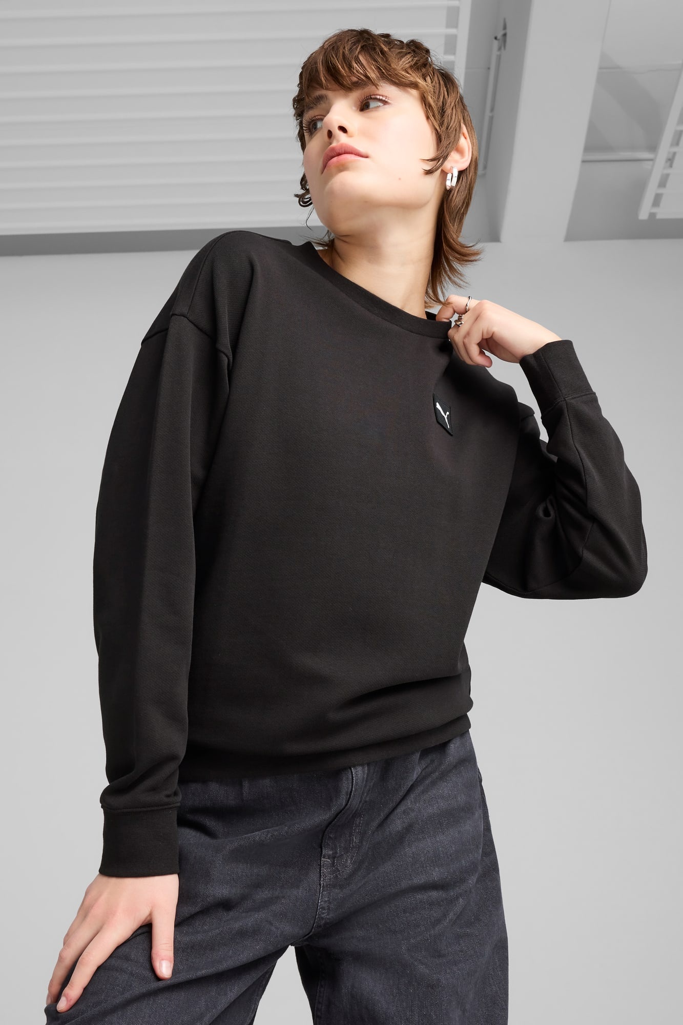 Essentials Elevated Women's Comfort Crew Sweatshirt - 3