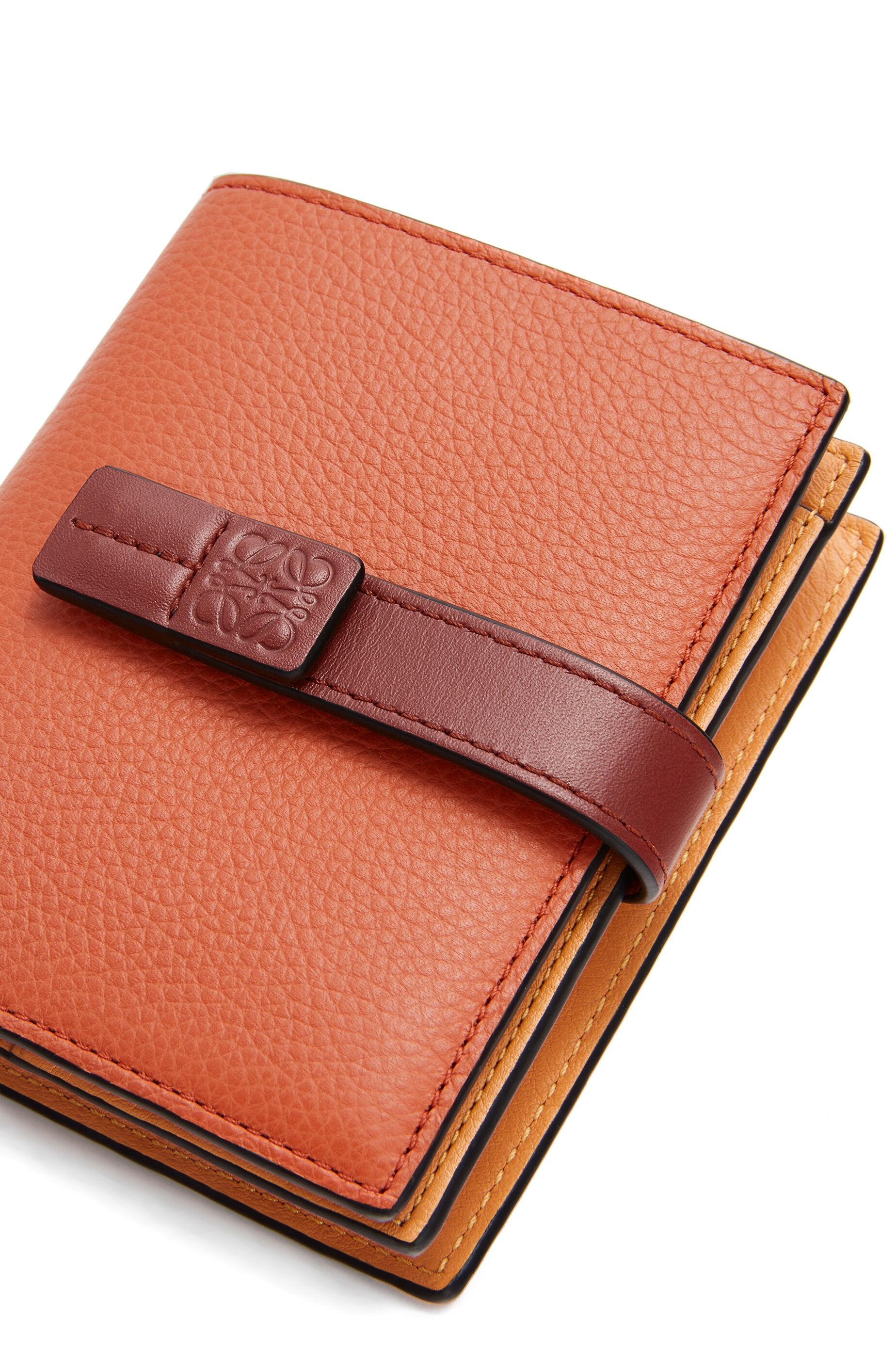 Compact zip wallet in soft grained calfskin - 8