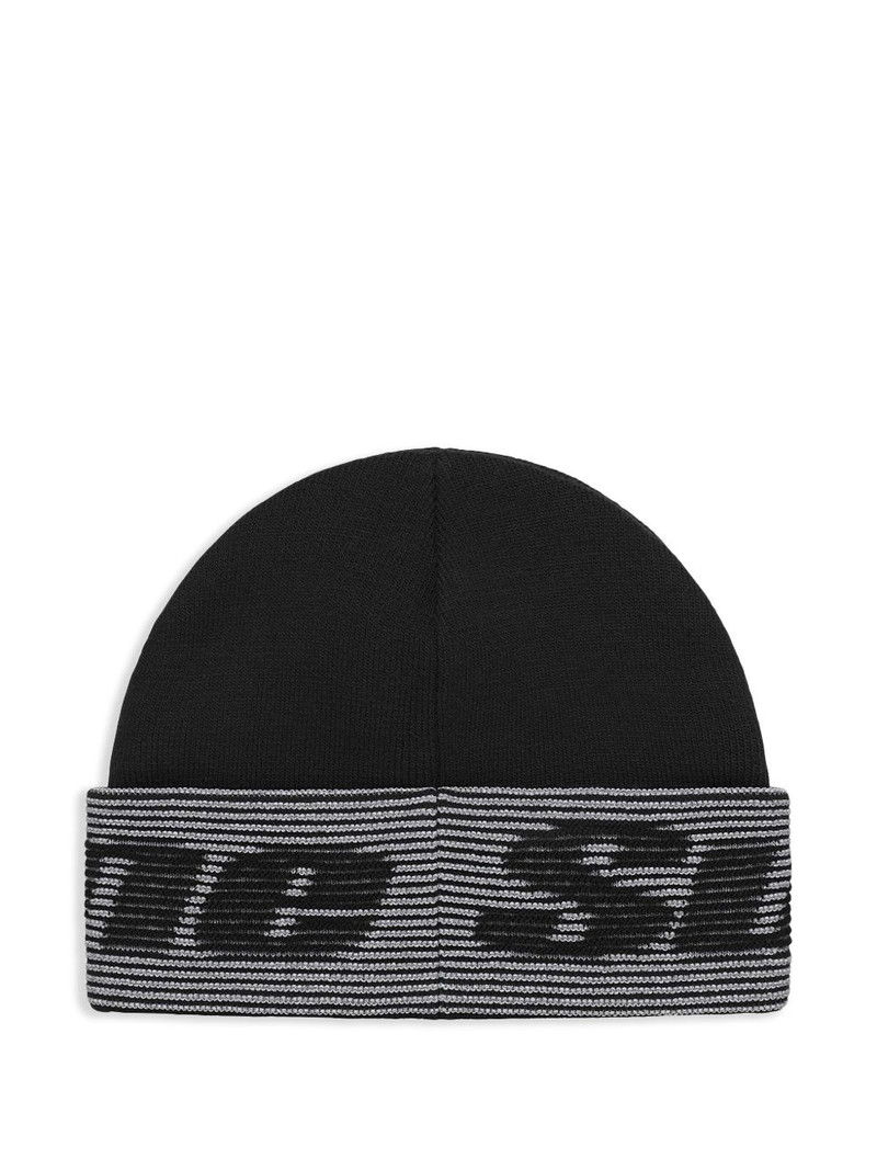 Supreme Reflective jacquard beanie hat outlook
