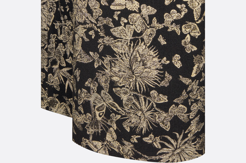 Mid-Length Flared Skirt 3