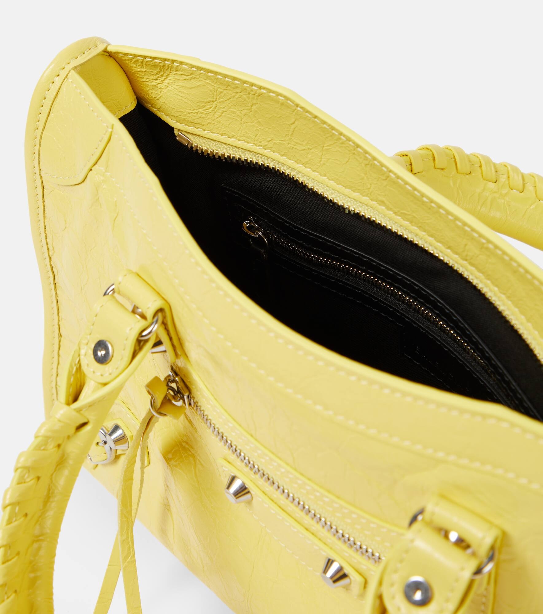 Le City Small leather shoulder bag - 3