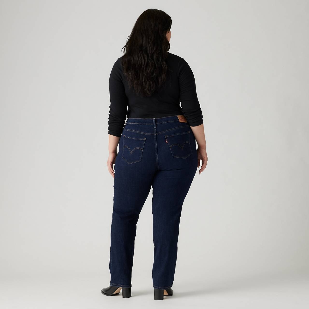 CLASSIC STRAIGHT WOMEN'S JEANS (PLUS SIZE) - 4