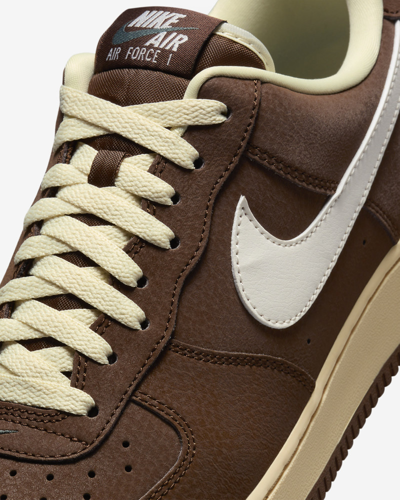 Nike Men's Air Force 1 '07 Shoes 7