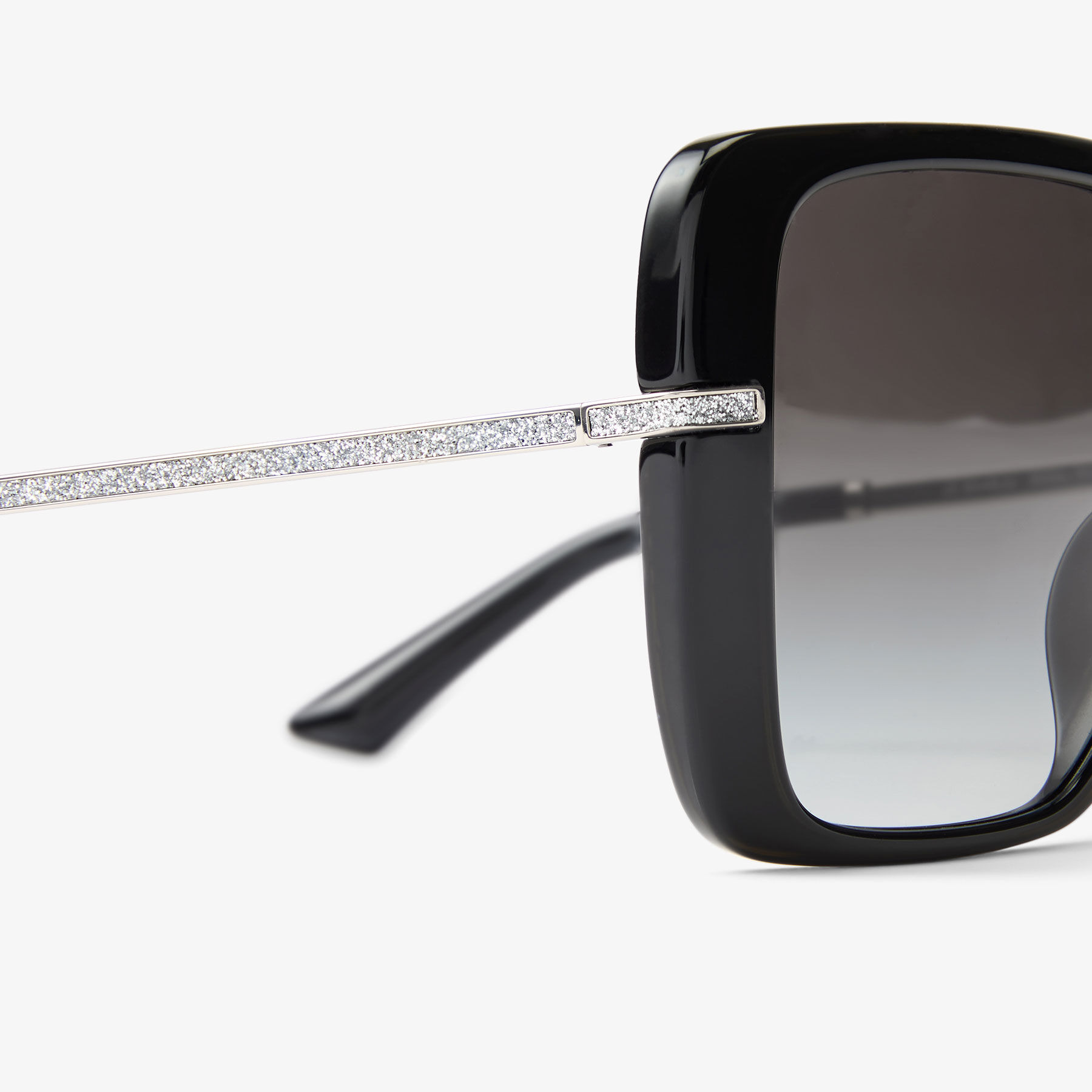 Pati
Black Square Sunglasses - 3