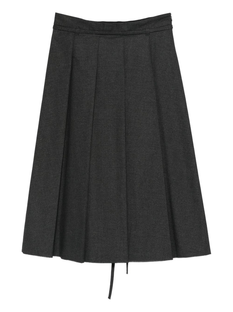 pleated skirt 1