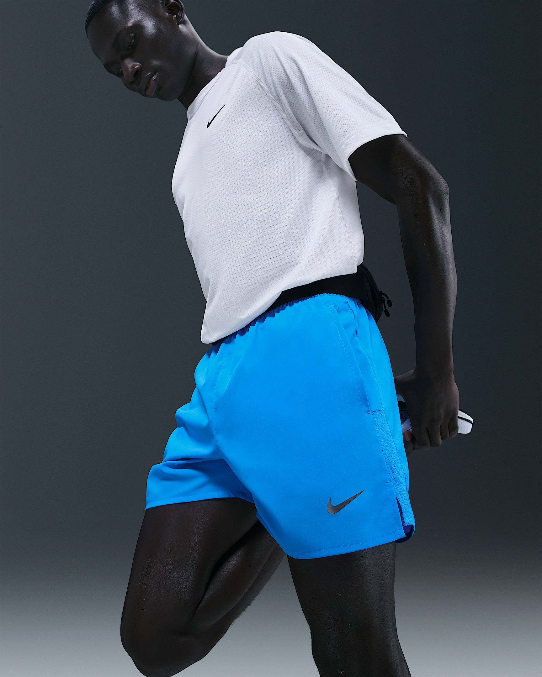 Nike Challenger Men's Dri-FIT 5" Brief-Lined Running Shorts - 5