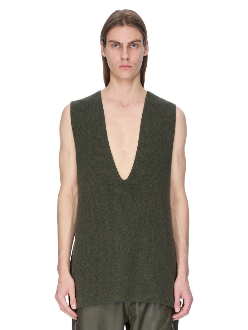 V-neck sleeveless knitwear 1