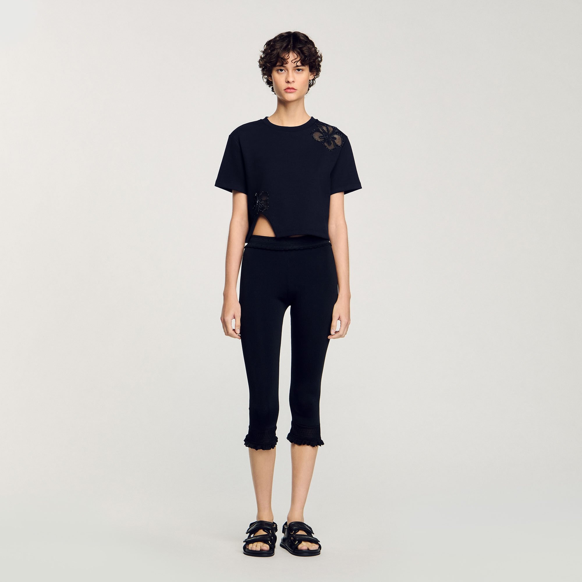 FLORAL EMBROIDERY T-SHIRT - 2