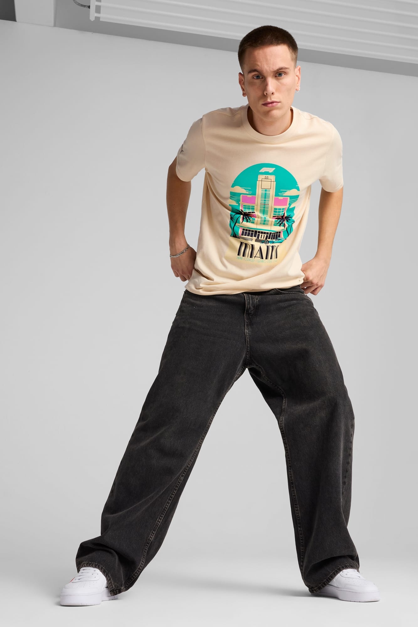 F1® Miami Men's Tee - 5