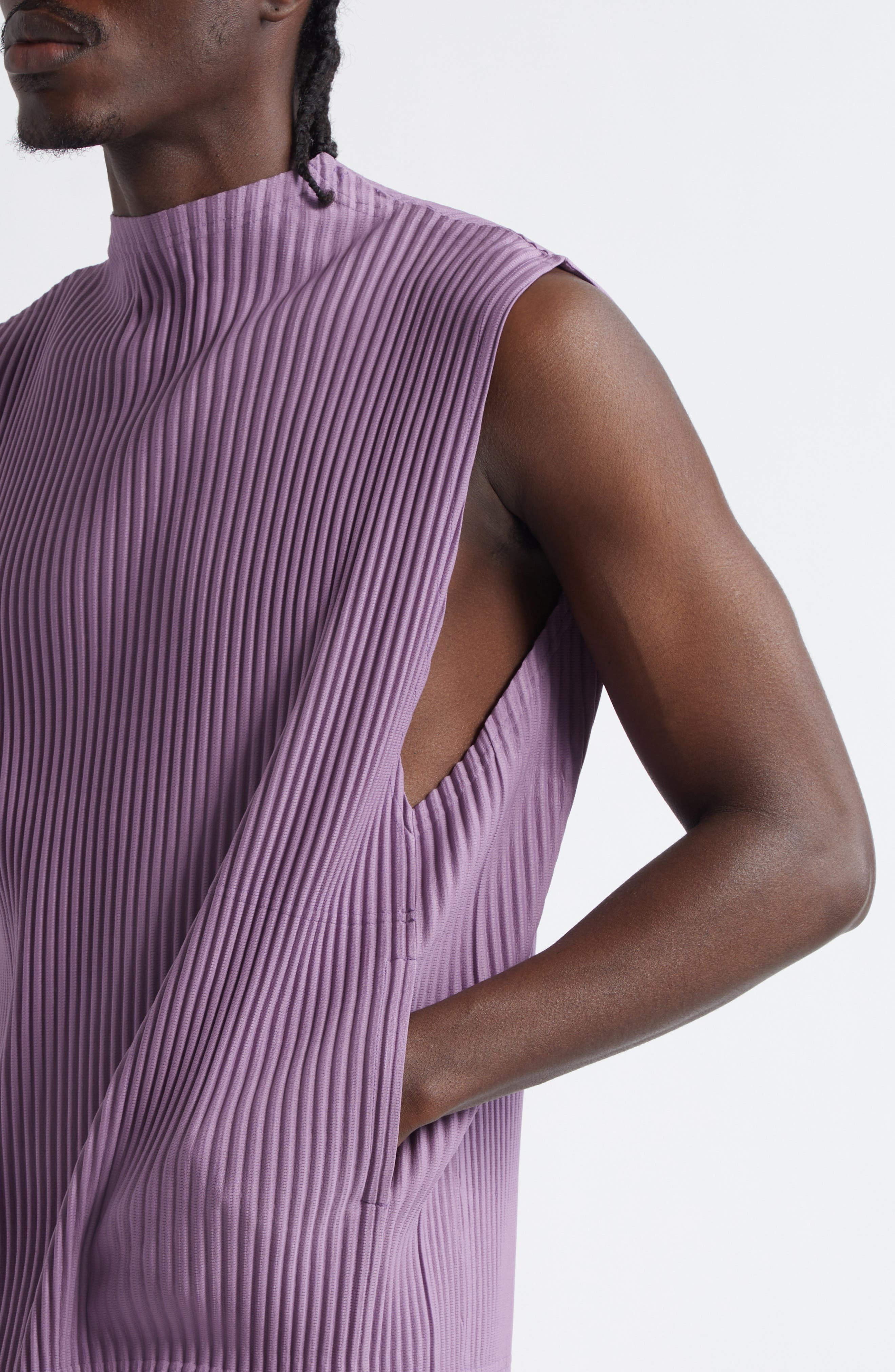 Homme Plissé Issey Miyake Monthly Colors April Pleated Top in Viola Purple at Nordstrom - 4