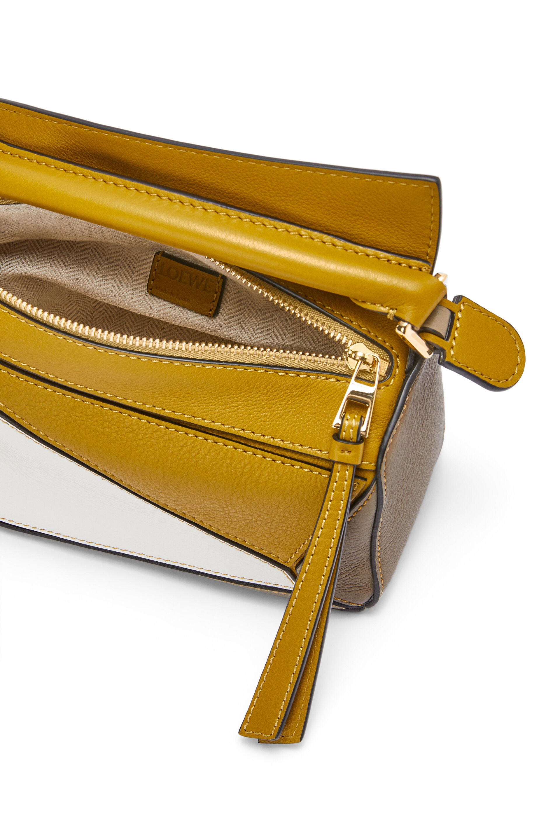 Mini Puzzle bag in classic calfskin - 7