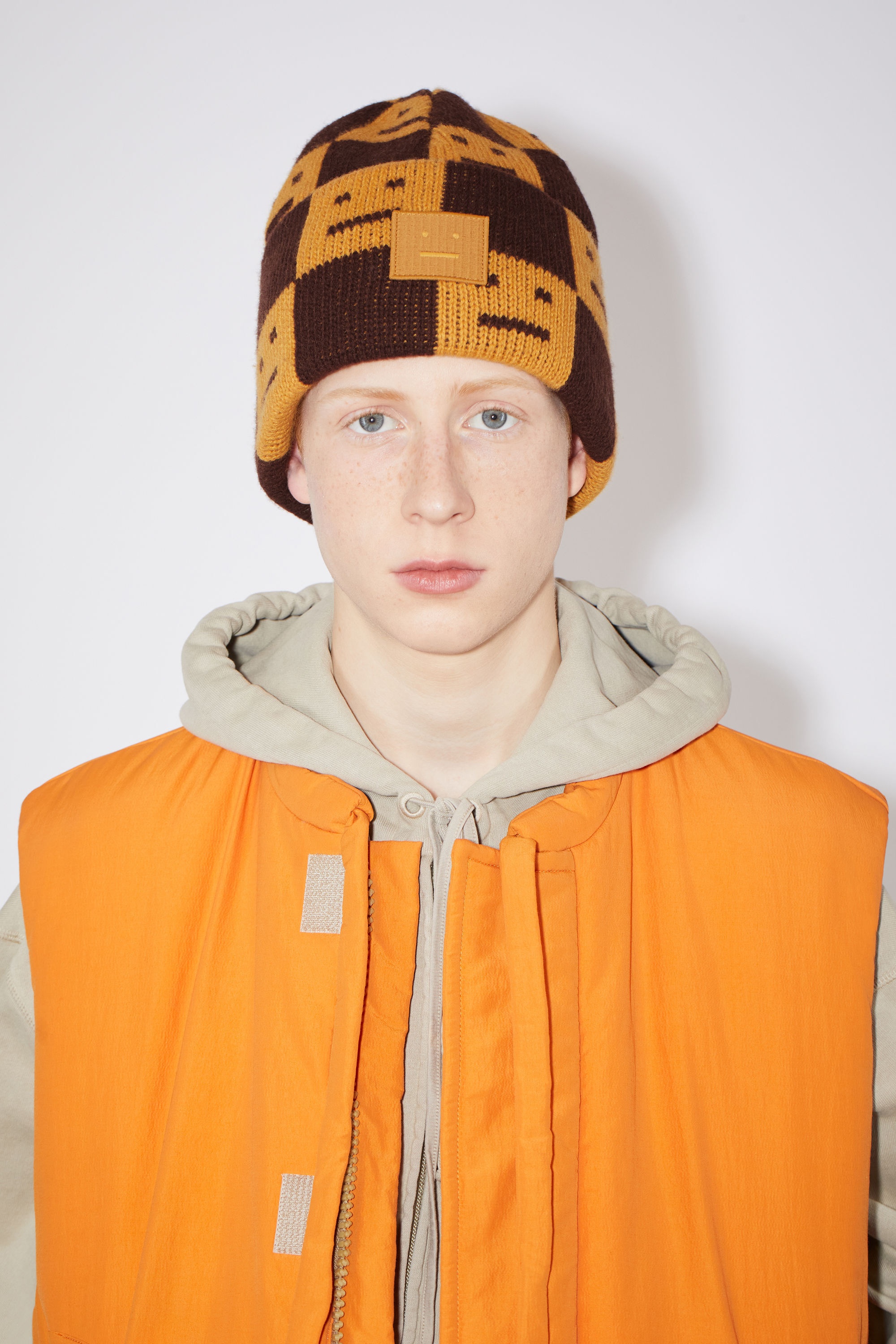 Jacquard knit beanie hat - Ochre orange/coffee brown - 3