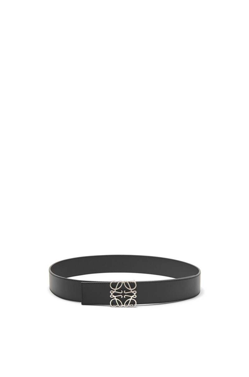 Loewe Reversible Anagram belt in diamond calfskin outlook