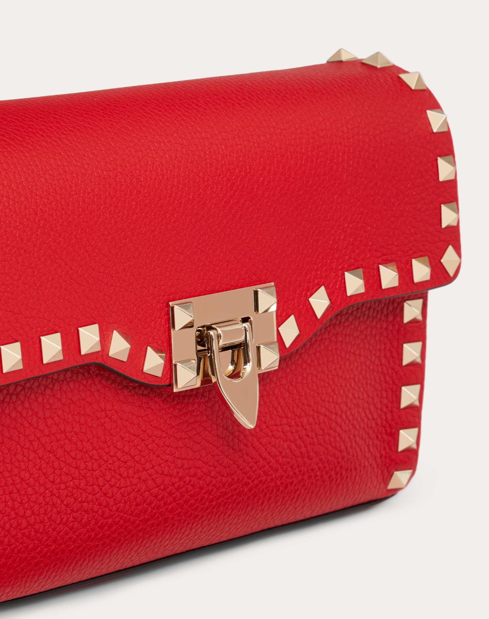 SMALL ROCKSTUD GRAINY CALFSKIN CROSSBODY BAG - 5