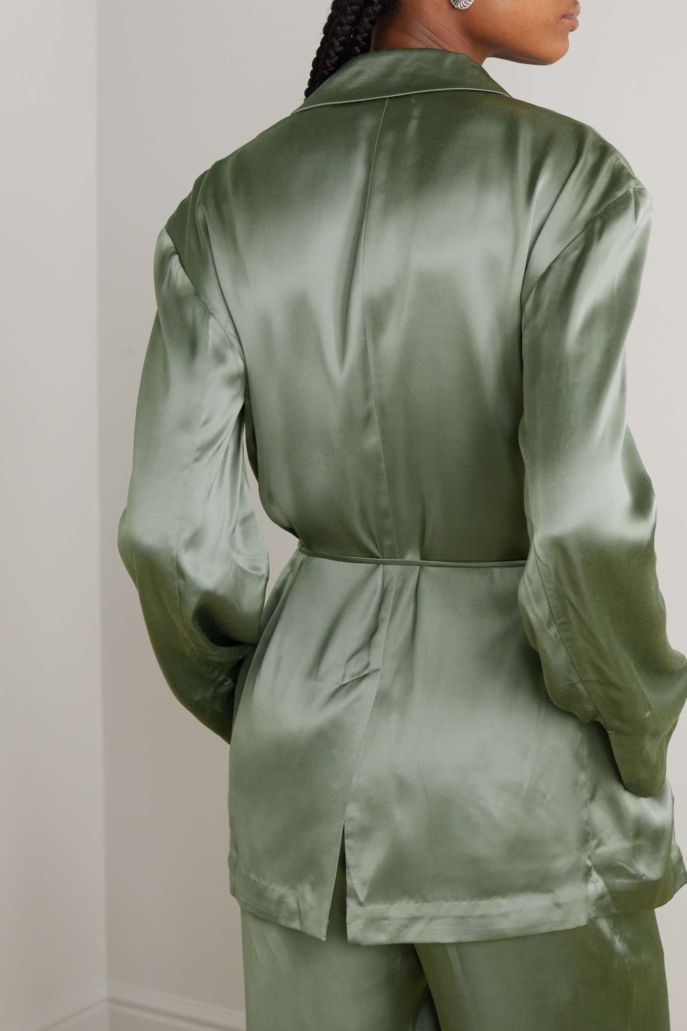 Belted satin-twill blazer - 3