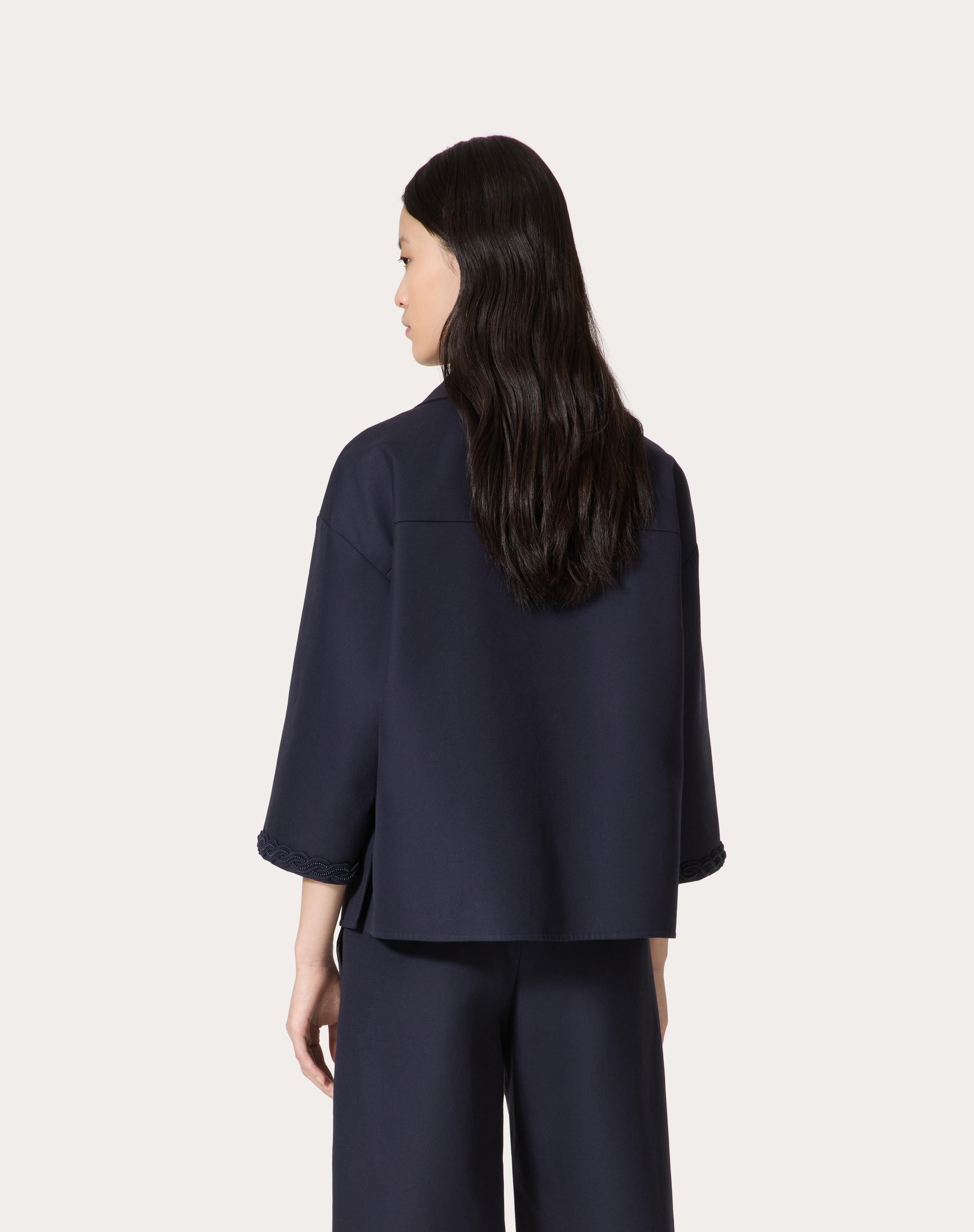 EMBROIDERED LIGHT DOUBLE SPLITTABLE GABARDINE TOP - 4