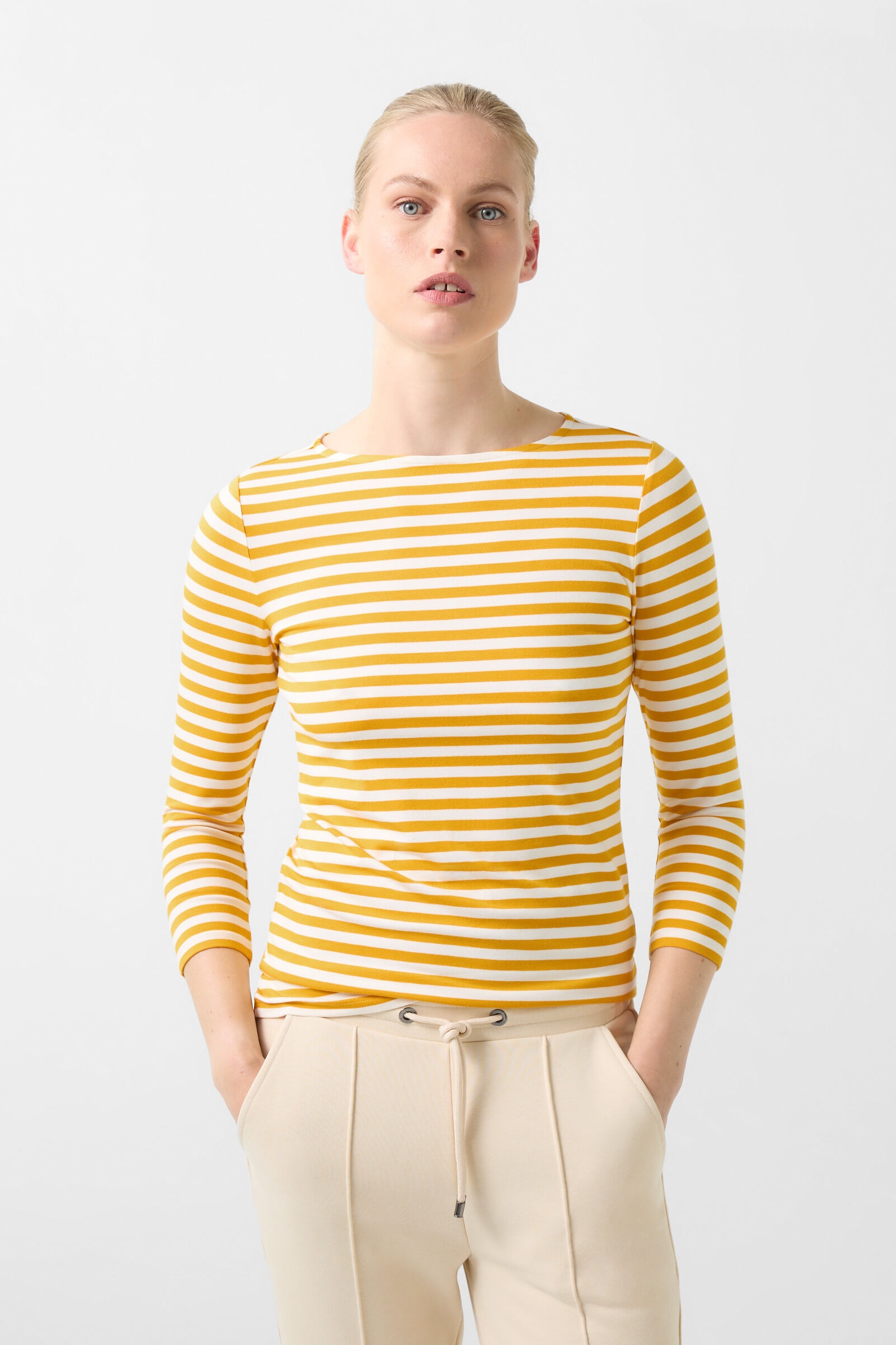 Louna Longsleeve in Mustard yellow/Off-white - 2