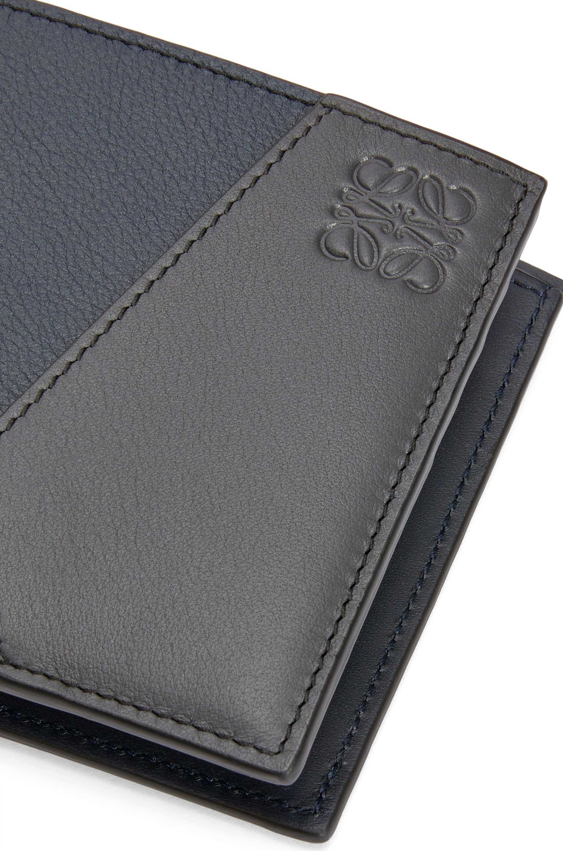 Puzzle bifold coin wallet in classic calfskin - 5
