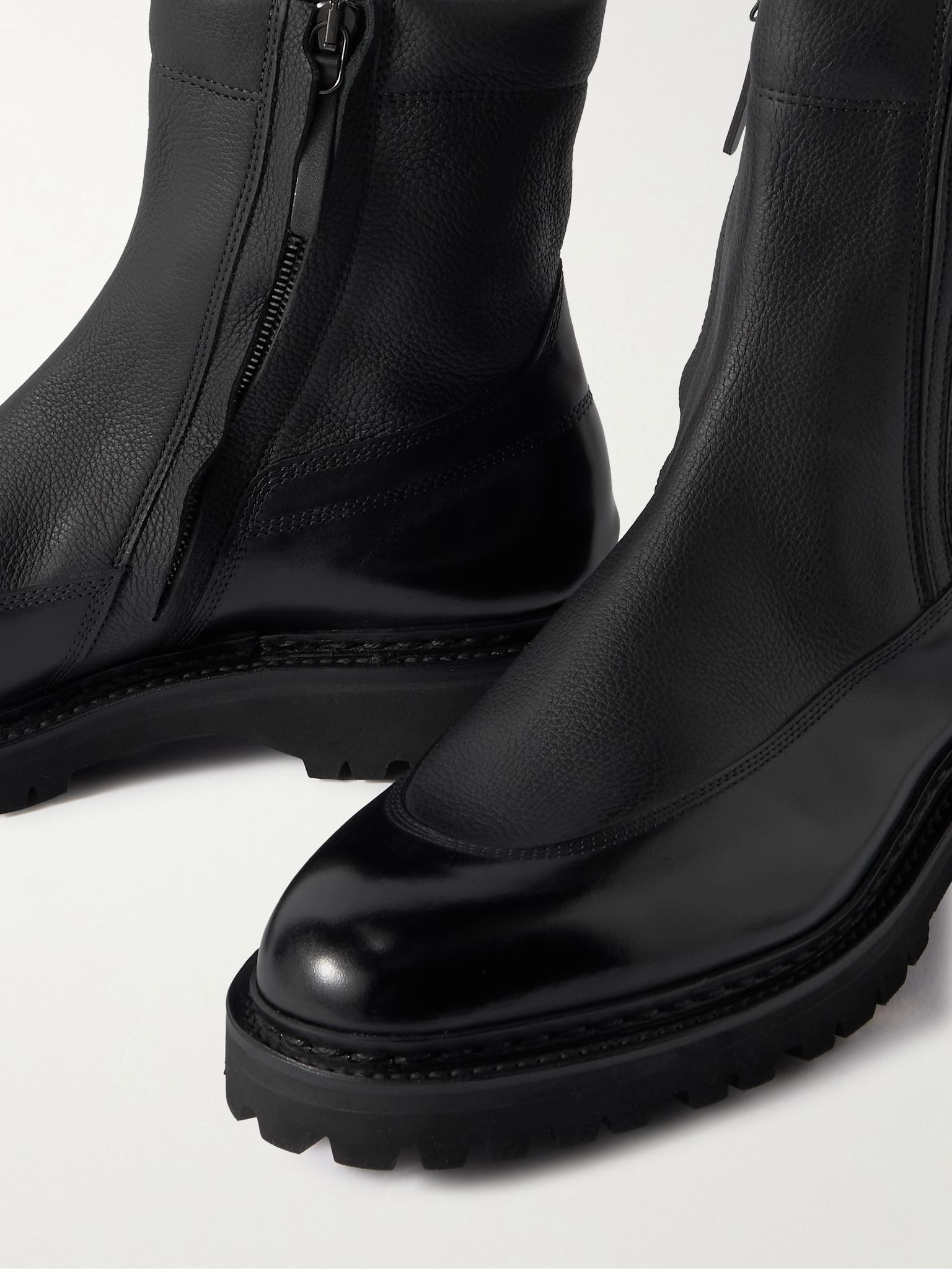 Ridge Smooth and Full-Grain Leather Chelsea Boots Black - 6