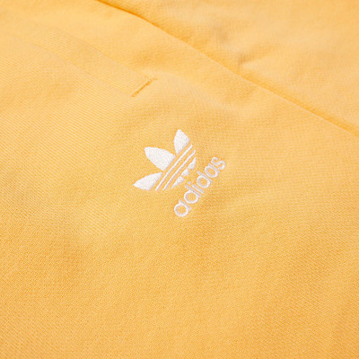 adidas Adidas Essential Short outlook