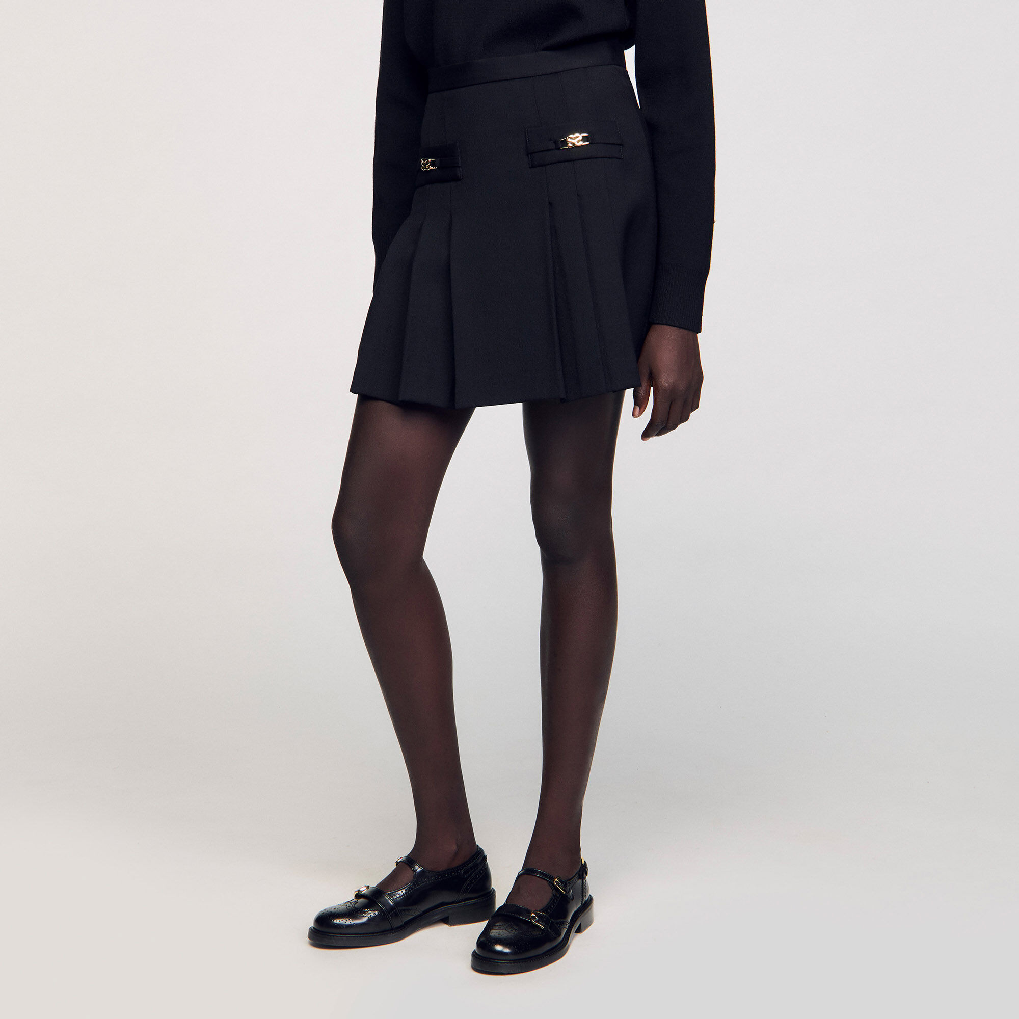SHORT SKIRT WITH STITCHED PLEATS - 5
