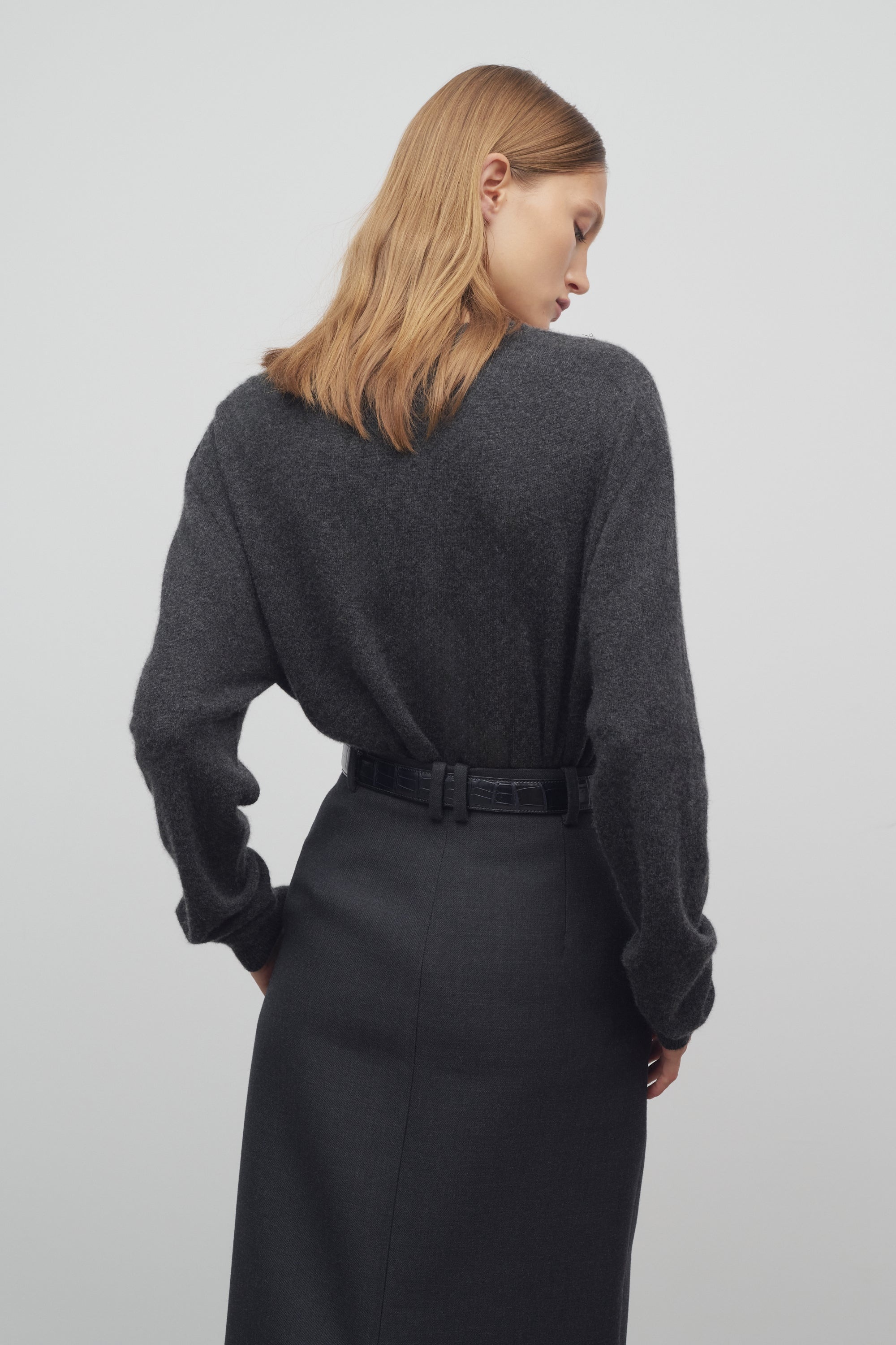 Isaora Sweater in Cashmere - 5