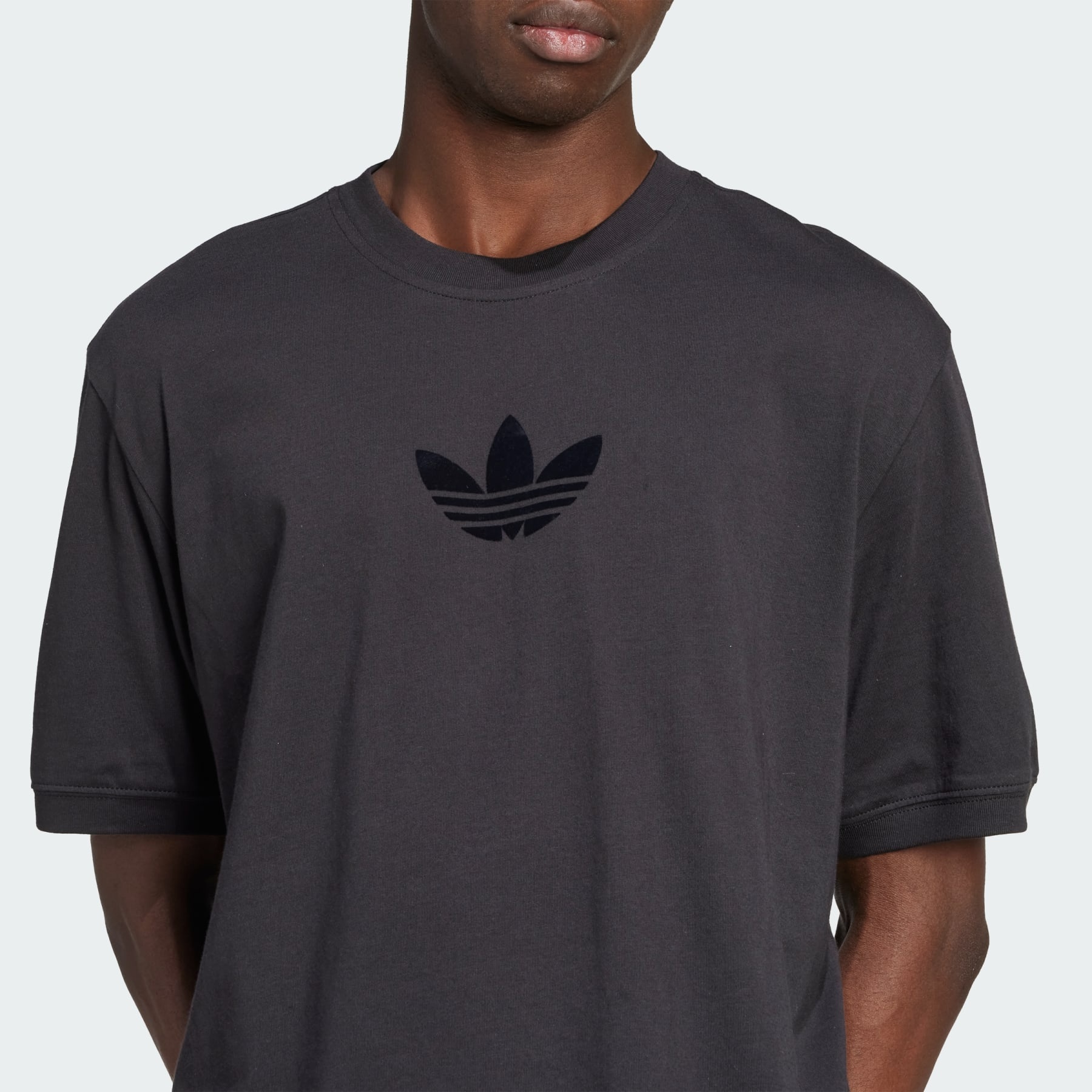adidas Adicolor Loose 2000s Cali Tee - 5