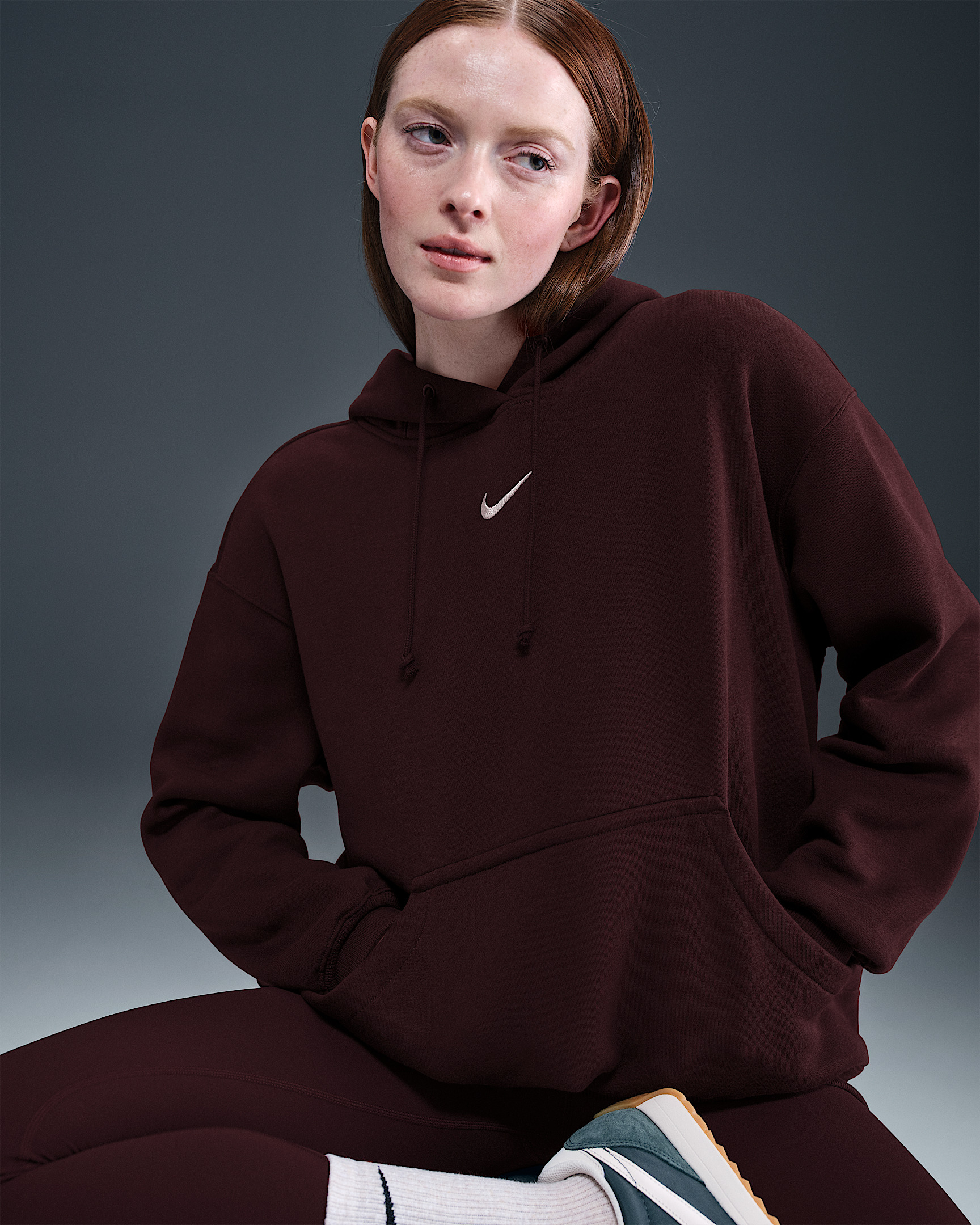 Nike Sportswear Phoenix Fleece Women's Oversized Pullover Hoodie - 3