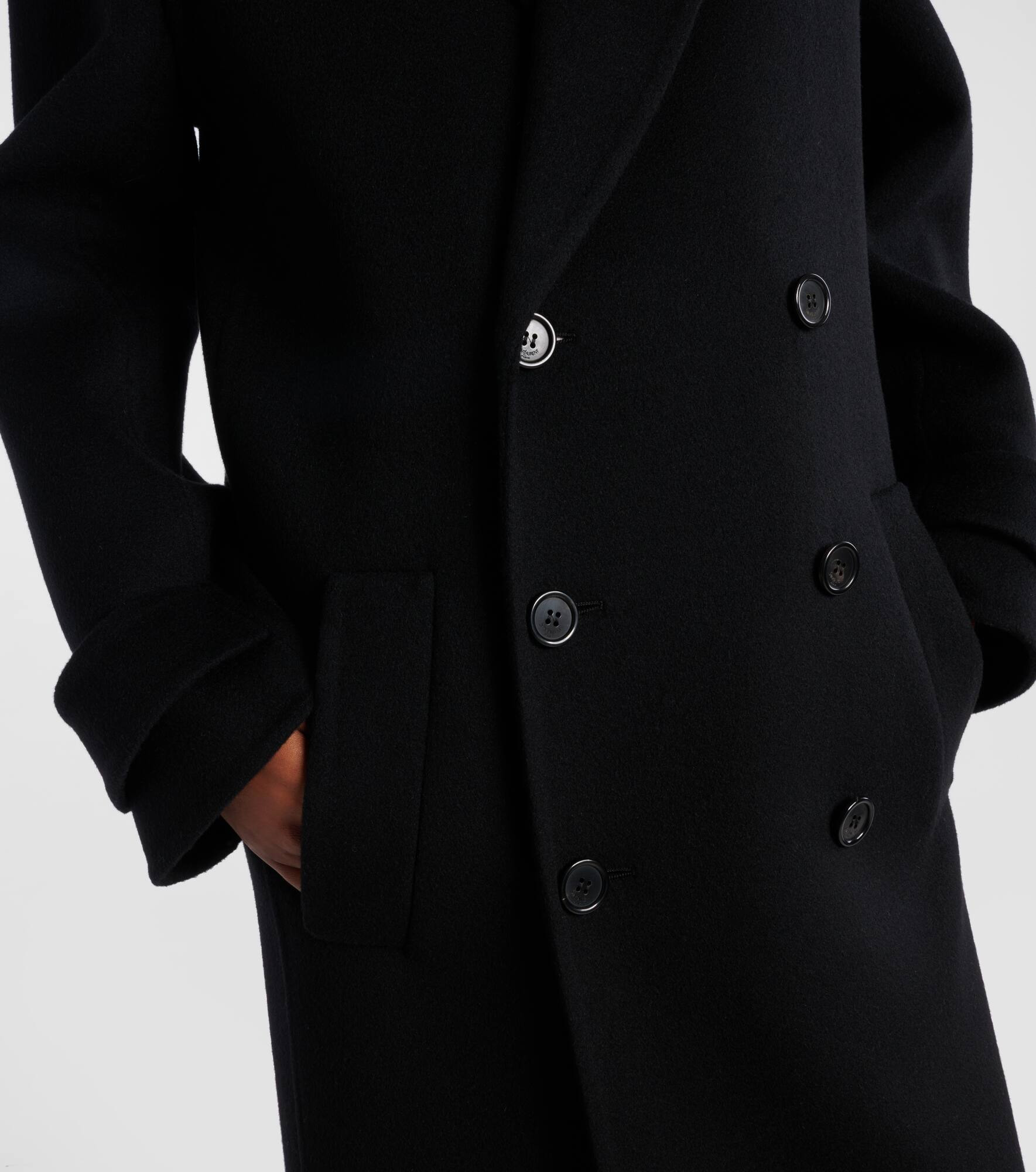 Double-breasted wool coat - 6