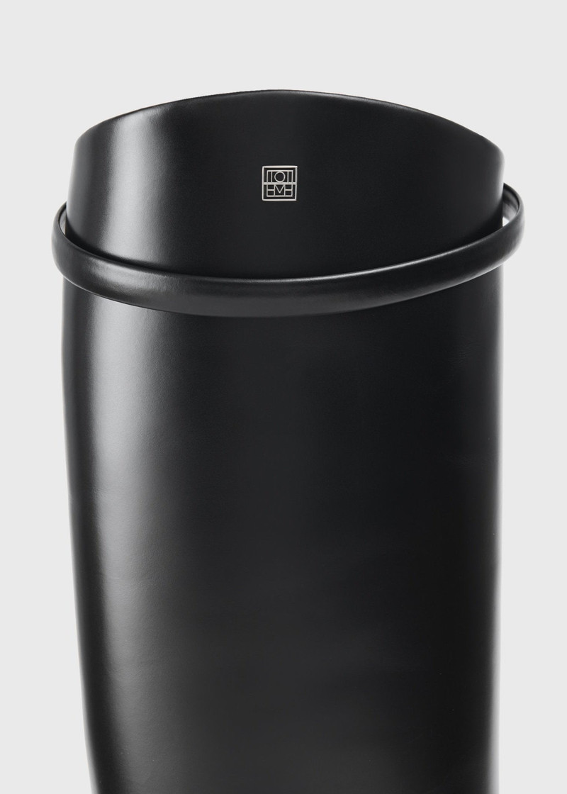 The Riding Boot black 3