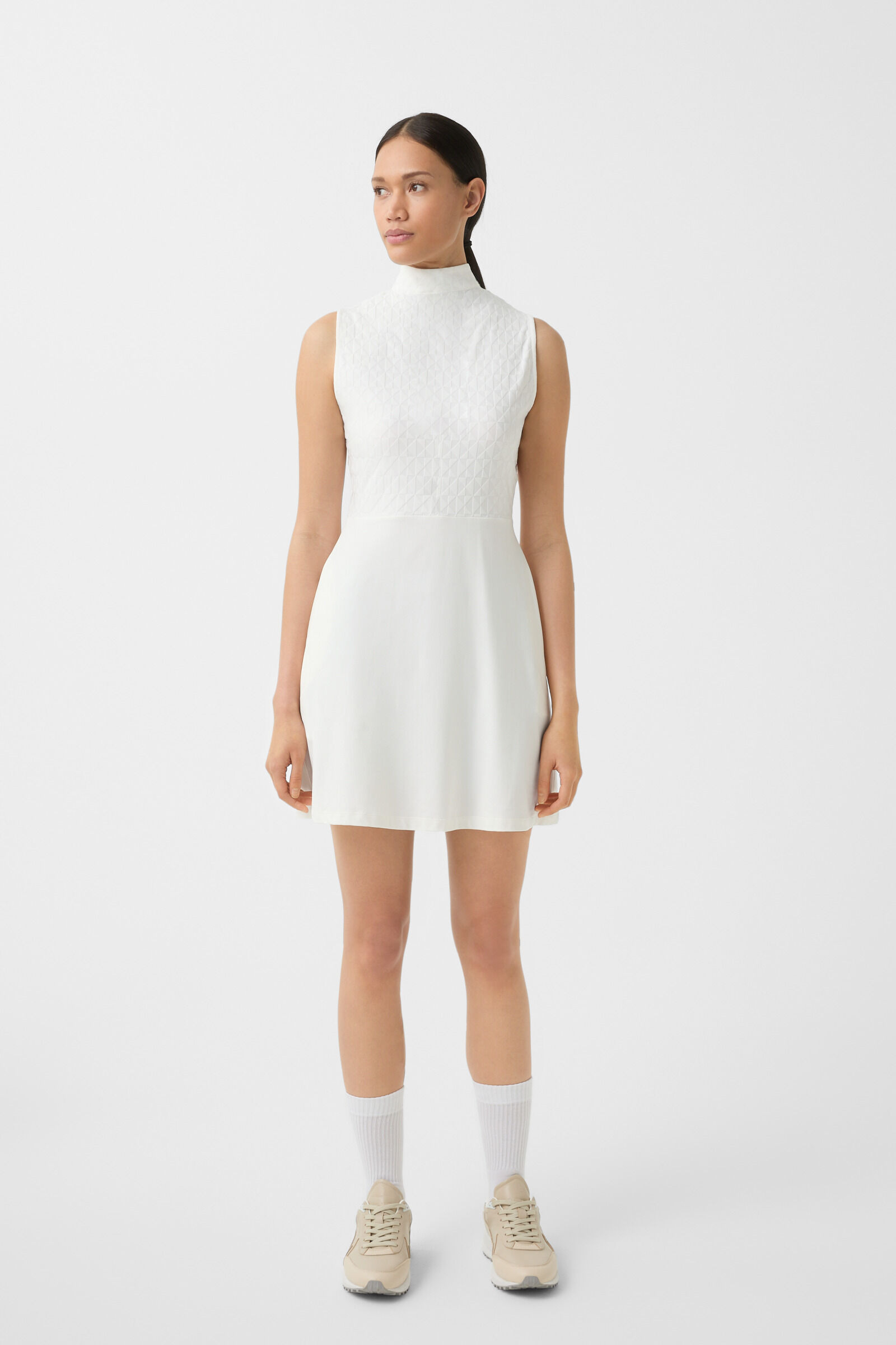 Vivi dress in Off-White - 2