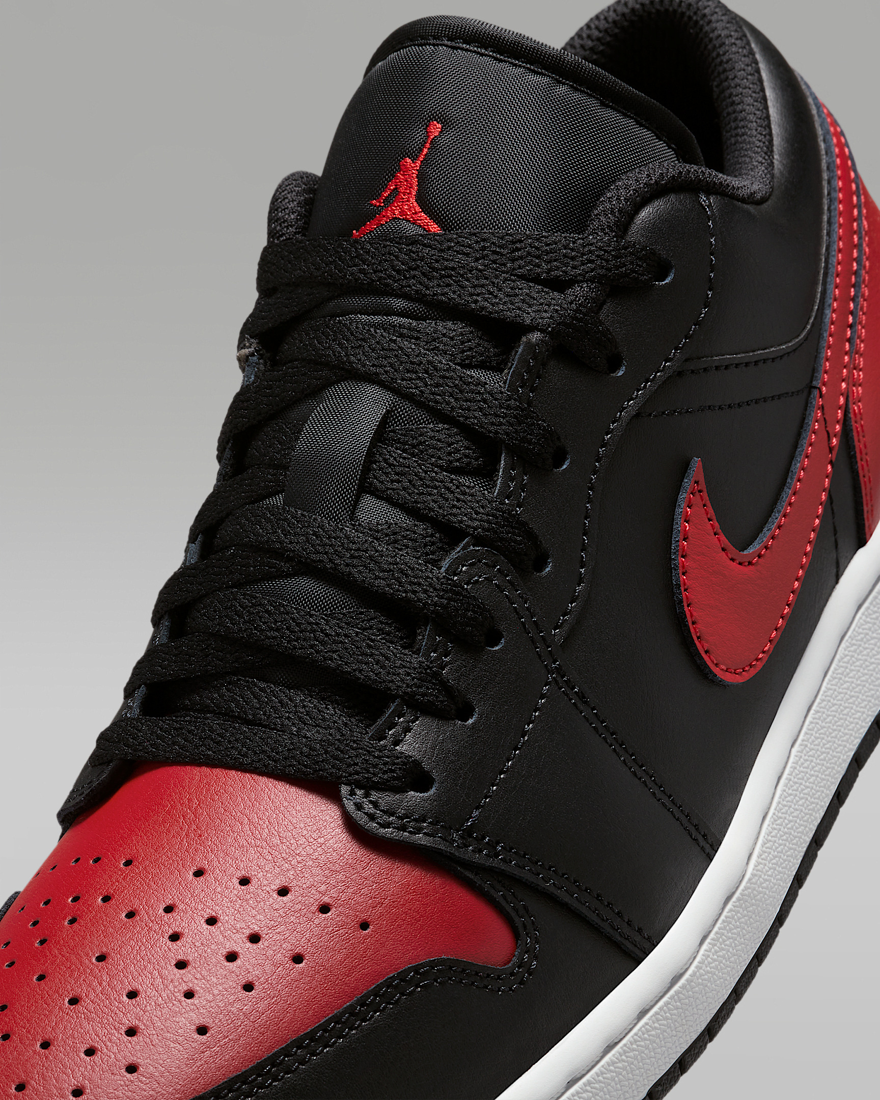 Air Jordan 1 Low Men's Shoes - 7