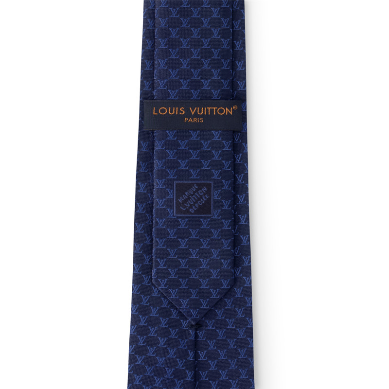 LV Fishnet Tie 3