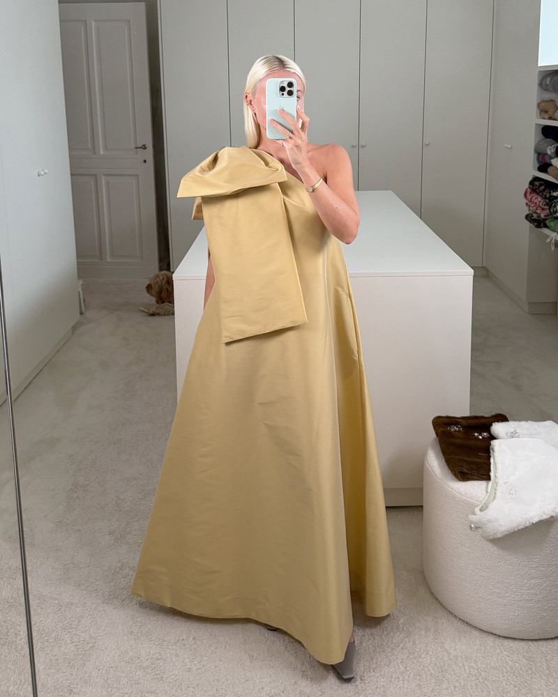 BERNADETTE Midi Dress Winnie outlook