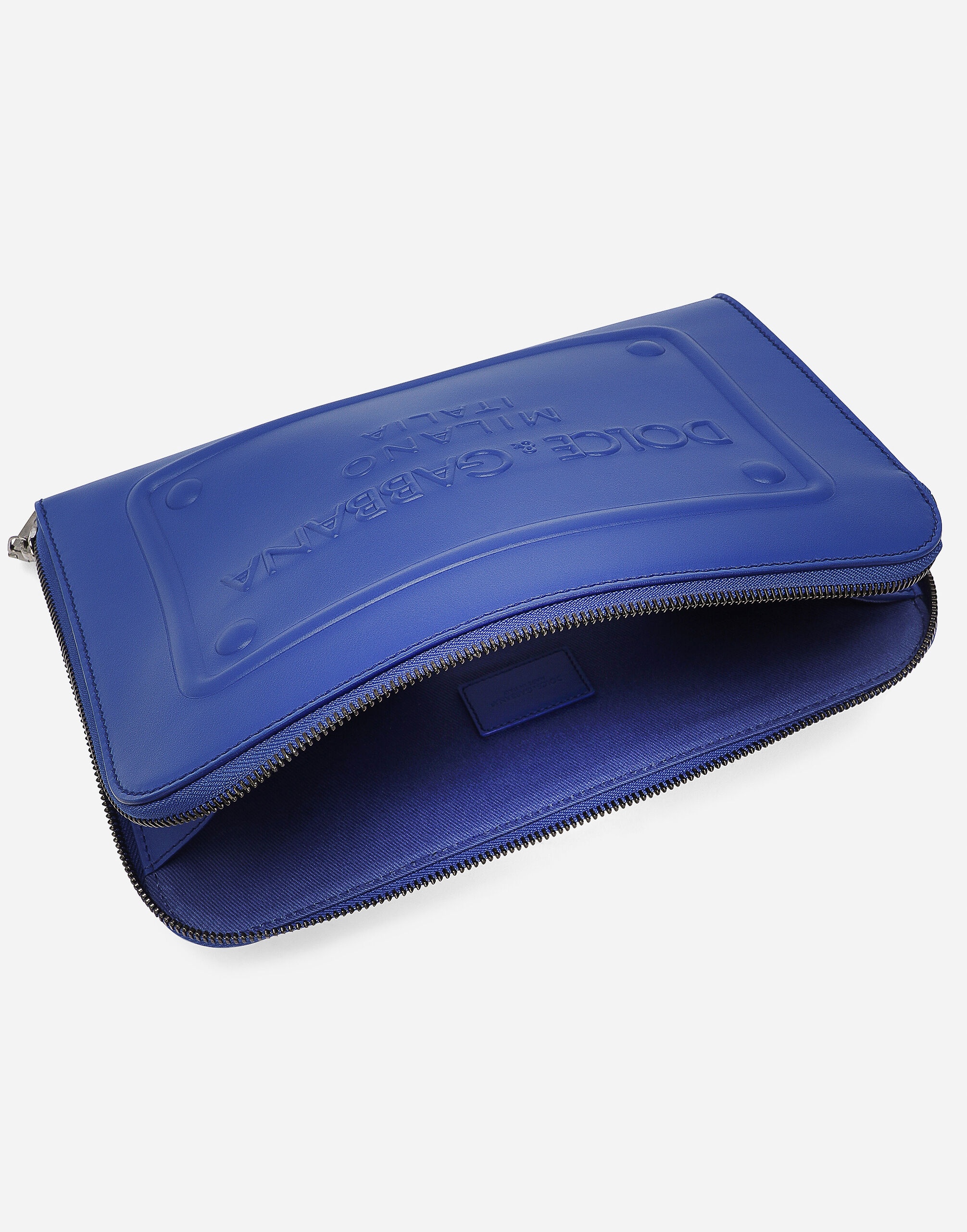 Small calfskin pouch with raised logo - 5