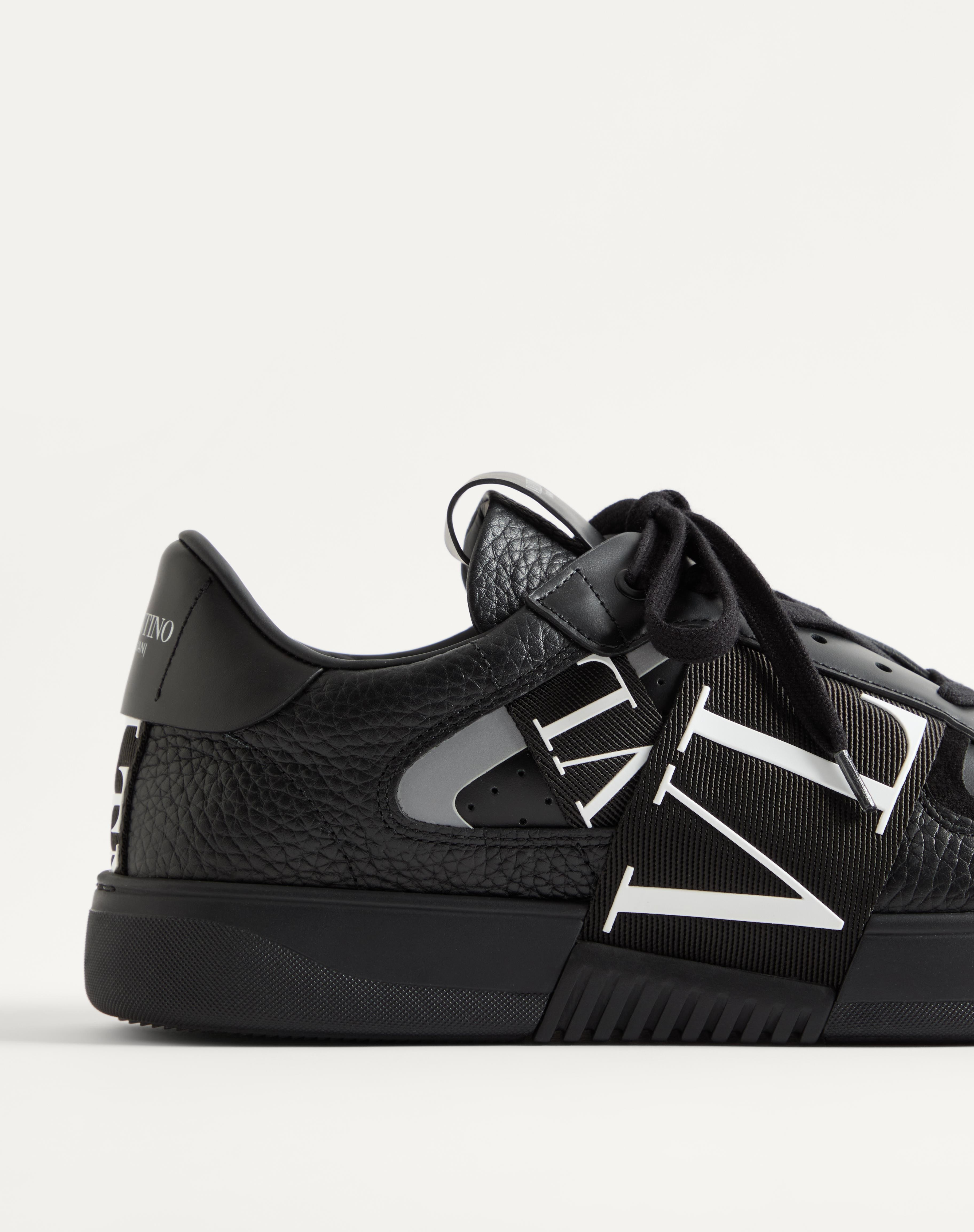LOW-TOP CALFSKIN VL7N SNEAKER WITH BANDS - 8