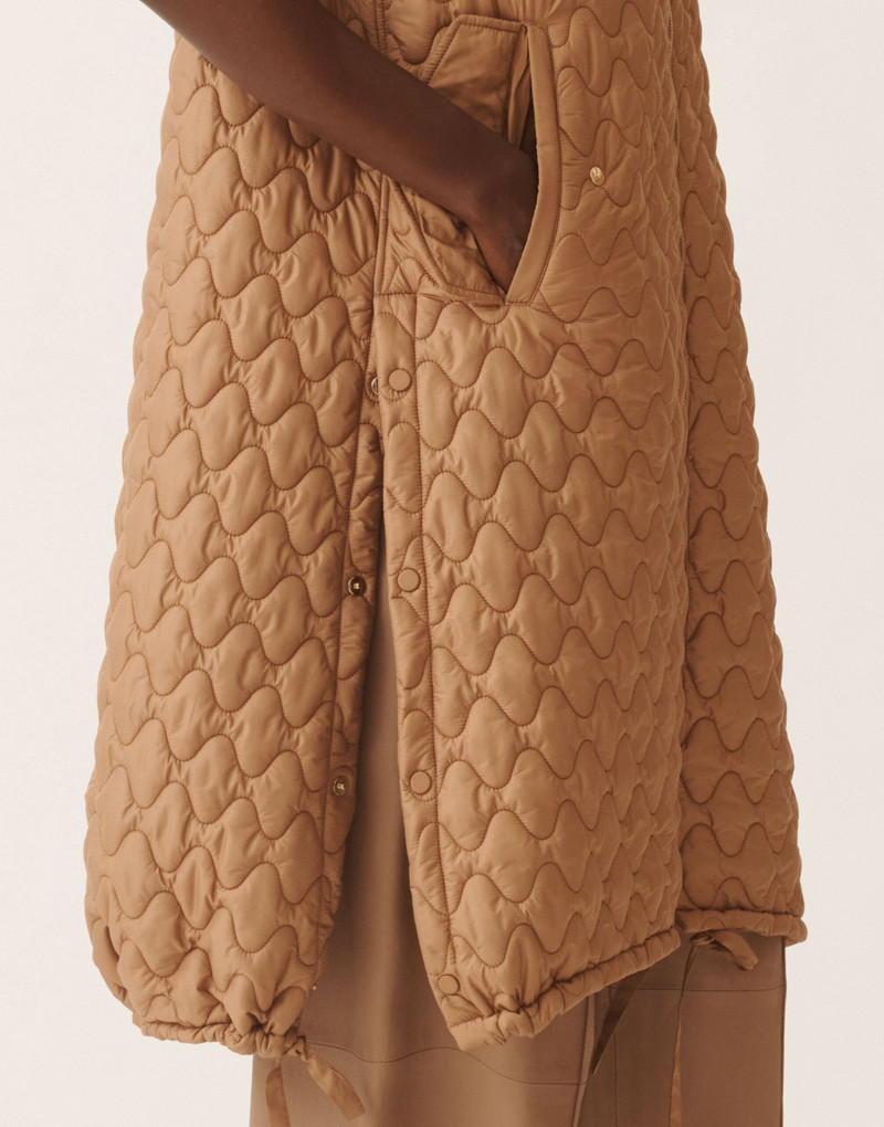 Long quilted technical gilet 5