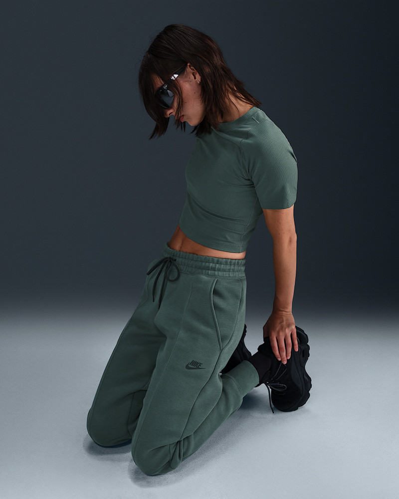 Nike Sportswear Tech Fleece Women's Mid-Rise Joggers 5