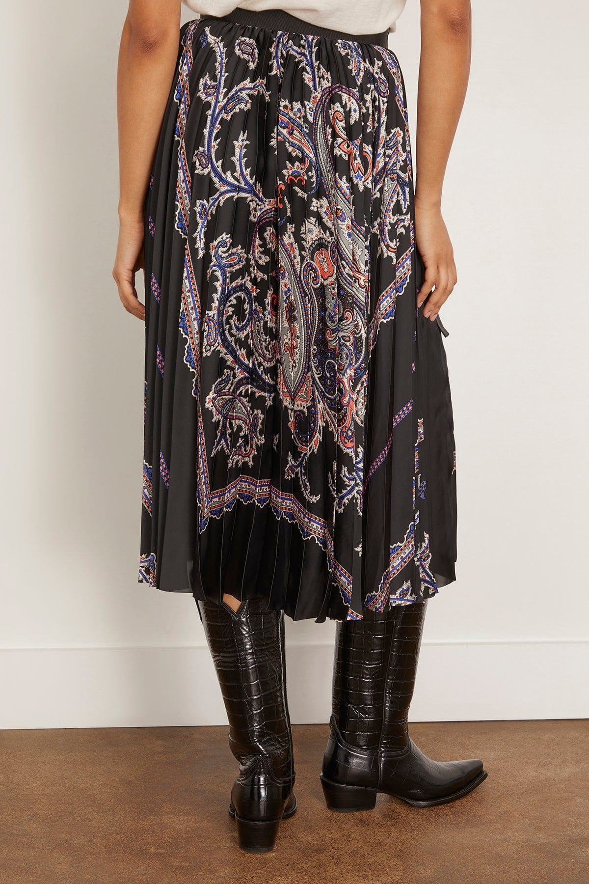 Paisley Print Skirt in Black - 4
