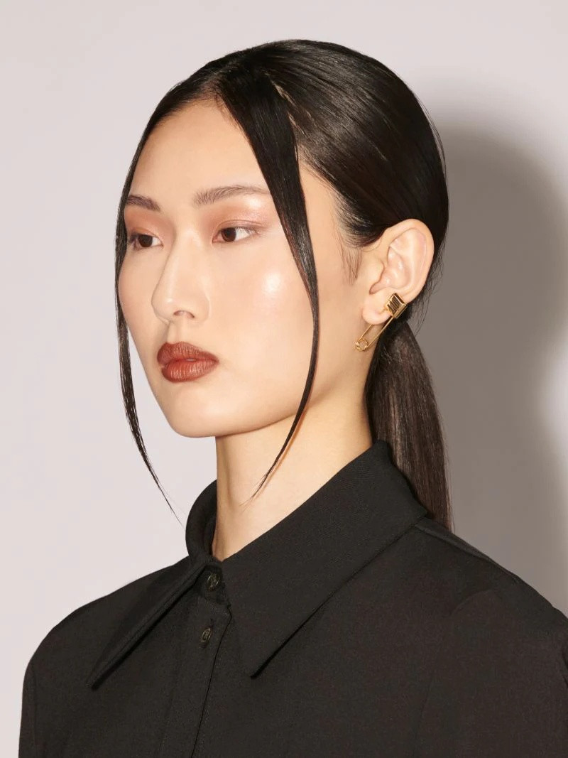 Ambush MONOGRAM SAFETY PIN EARRING outlook