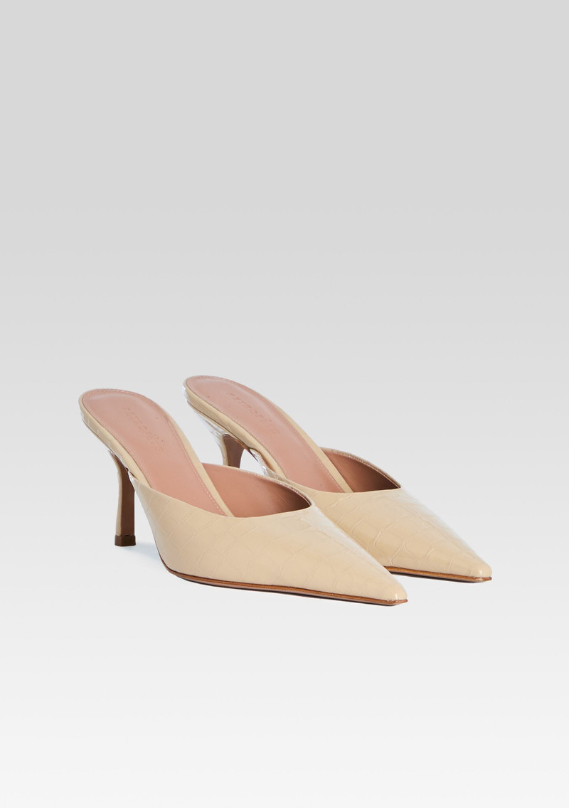 RETROFÊTE FRANCESCA LEATHER KITTEN MULE outlook