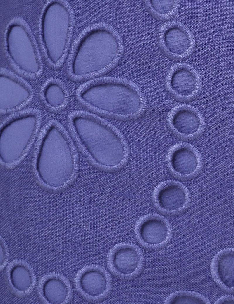 POP EMBROIDERED CROP PANT 6